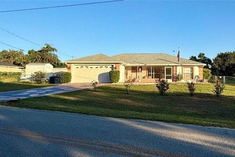 House in Summerfield, Florida 3 bedrooms, 156.82 sq.m. № 1762321 - photo 2