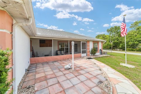 House in Summerfield, Florida 3 bedrooms, 156.82 sq.m. № 1762321 - photo 24