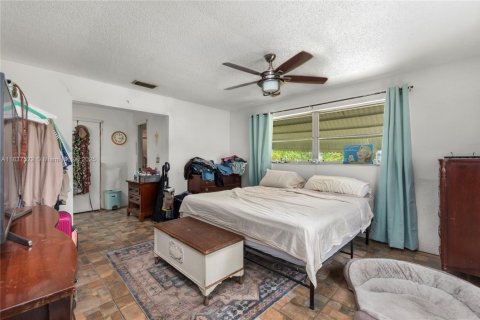 Casa en venta en Fort Myers, Florida, 3 dormitorios № 1823550 - foto 11