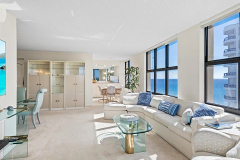 Condo à Highland Beach, Floride, 3 chambres  № 2082309