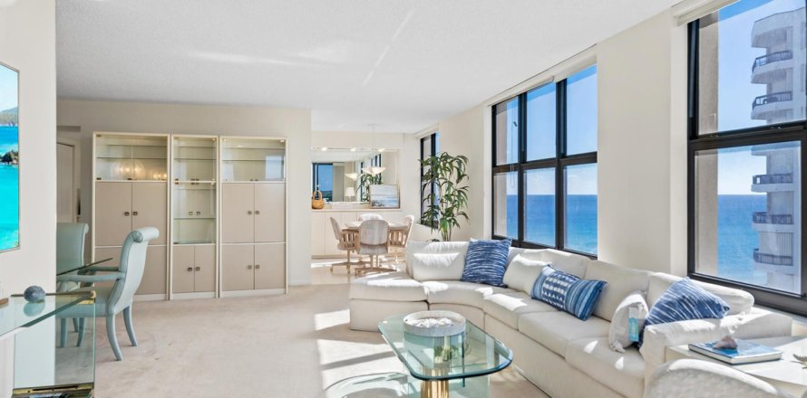 Condo à Highland Beach, Floride, 3 chambres  № 2082309