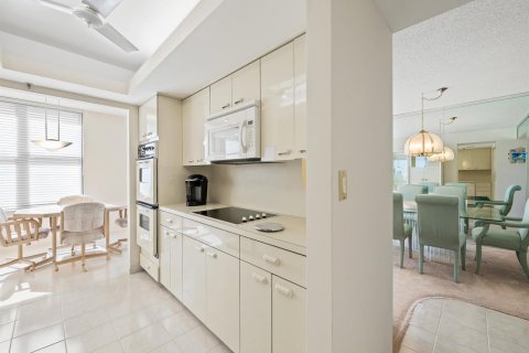 Copropriété à vendre à Highland Beach, Floride: 3 chambres, 172.05 m2 № 2082309 - photo 11