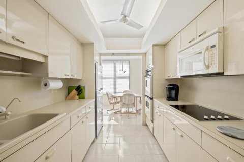 Copropriété à vendre à Highland Beach, Floride: 3 chambres, 172.05 m2 № 2082309 - photo 12