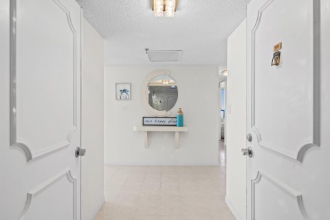 Copropriété à vendre à Highland Beach, Floride: 3 chambres, 172.05 m2 № 2082309 - photo 10