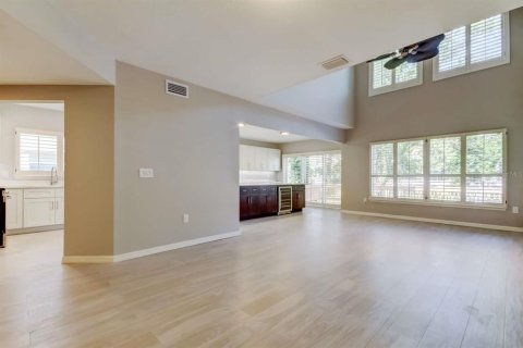 Adosado en venta en Tampa, Florida, 3 dormitorios, 203.08 m2 № 1829867 - foto 7