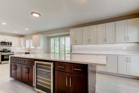 Adosado en venta en Tampa, Florida, 3 dormitorios, 203.08 m2 № 1829867 - foto 10