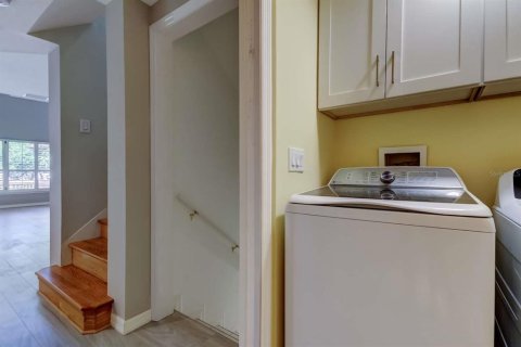 Adosado en venta en Tampa, Florida, 3 dormitorios, 203.08 m2 № 1829867 - foto 21