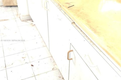 Купить виллу или дом в Майами-Лейкс, Флорида 3 спальни, 157.47м2, № 2043386 - фото 20