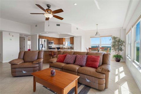 Condo in Punta Gorda, Florida, 2 bedrooms  № 1550244 - photo 5