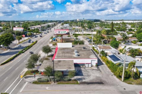 Commercial property in Pompano Beach, Florida № 1802538 - photo 5