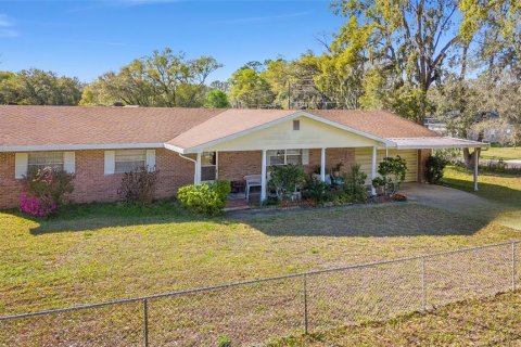 Casa en venta en Williston, Florida, 3 dormitorios, 176.98 m2 № 1516058 - foto 1