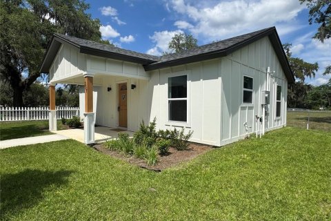 Casa en Groveland, Florida 3 dormitorios, 71.35 m2 № 2105045