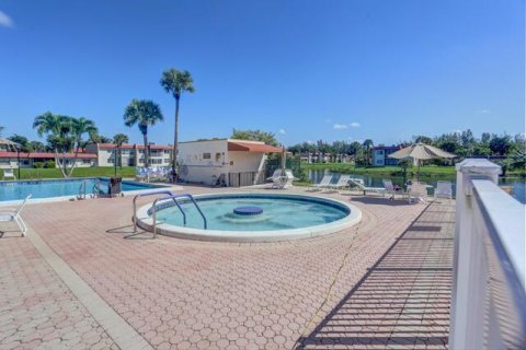 Copropriété à vendre à West Palm Beach, Floride: 2 chambres, 82.5 m2 № 2190709 - photo 29
