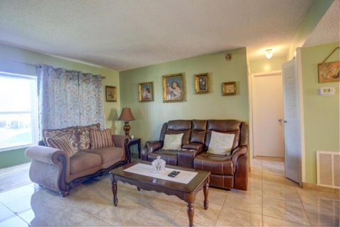 Copropriété à vendre à West Palm Beach, Floride: 2 chambres, 82.5 m2 № 2190709 - photo 6