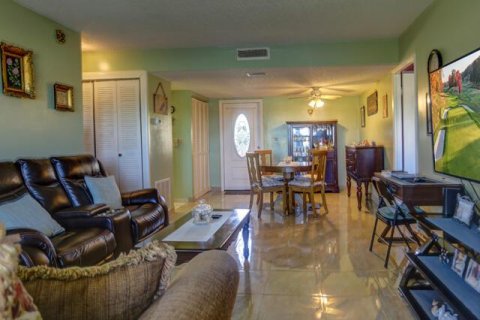 Copropriété à vendre à West Palm Beach, Floride: 2 chambres, 82.5 m2 № 2190709 - photo 14