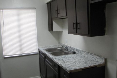 Copropriété à louer à Tampa, Floride: 1 chambre, 69.4 m2 № 2099869 - photo 5