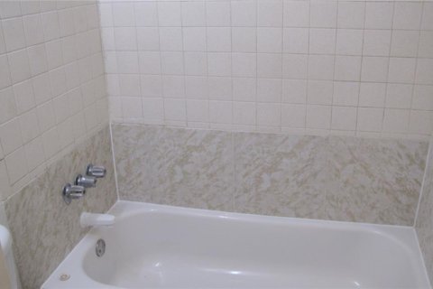 Copropriété à louer à Tampa, Floride: 1 chambre, 69.4 m2 № 2099869 - photo 9