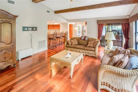 Casa en venta en Tampa, Florida, 4 dormitorios, 248.98 m2 № 1608962 - foto 20