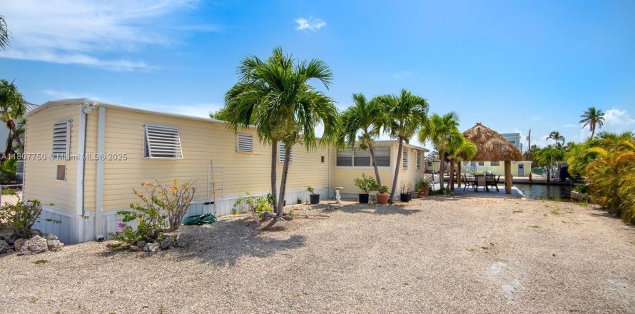 Apartment in Key Largo, Florida 3 bedrooms, 88.81 sq.m. № 1748564