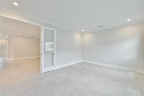 House in Parrish, Florida 4 bedrooms, 283.91 sq.m. № 2157659 - photo 25