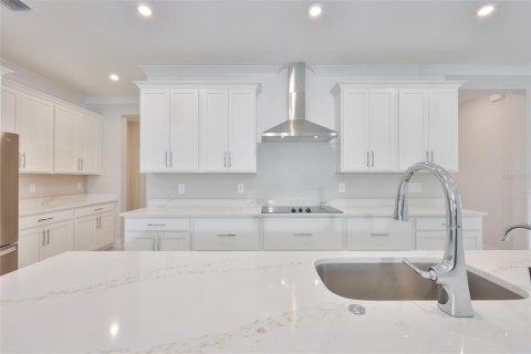 House in Parrish, Florida 4 bedrooms, 283.91 sq.m. № 2157659 - photo 12