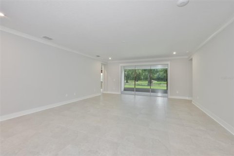 House in Parrish, Florida 4 bedrooms, 283.91 sq.m. № 2157659 - photo 21