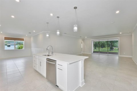 House in Parrish, Florida 4 bedrooms, 283.91 sq.m. № 2157659 - photo 19