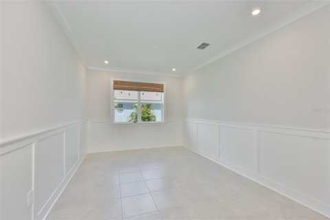 House in Parrish, Florida 4 bedrooms, 283.91 sq.m. № 2157659 - photo 16
