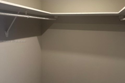 Copropriété à louer à Miami Beach, Floride: 1 chambre, 84.54 m2 № 1984214 - photo 11