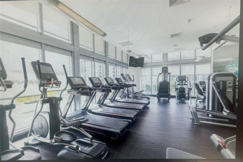 Condo in Miami, Florida, 2 bedrooms № 1994160 - photo 25