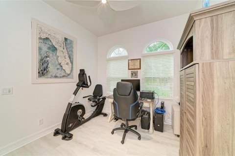 Villa ou maison à vendre à Bradenton, Floride: 4 chambres, 244.8 m2 № 2409956 - photo 20