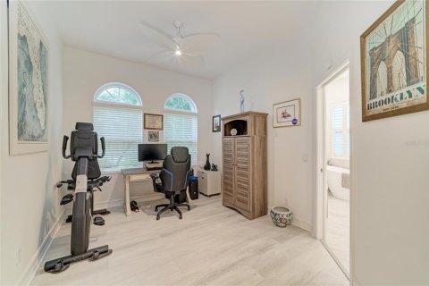 Villa ou maison à vendre à Bradenton, Floride: 4 chambres, 244.8 m2 № 2409956 - photo 19