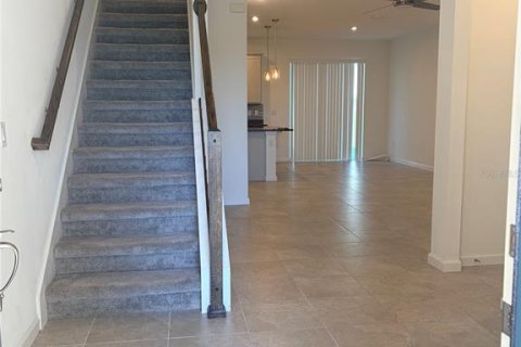 Touwnhouse à louer à Kissimmee, Floride: 3 chambres, 147.25 m2 № 2388794 - photo 4