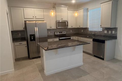 Touwnhouse à louer à Kissimmee, Floride: 3 chambres, 147.25 m2 № 2388794 - photo 7