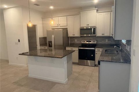 Touwnhouse à louer à Kissimmee, Floride: 3 chambres, 147.25 m2 № 2388794 - photo 8
