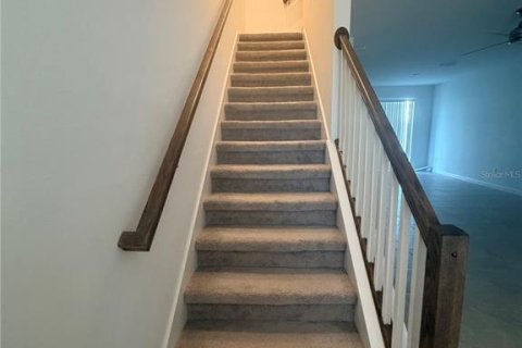 Touwnhouse à louer à Kissimmee, Floride: 3 chambres, 147.25 m2 № 2388794 - photo 12