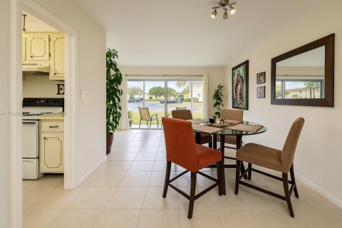 Condo in Miami, Florida, 1 bedroom  № 1698932 - photo 3