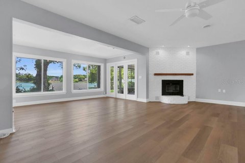 House in Orlando, Florida 3 bedrooms, 178.74 sq.m. № 1675426 - photo 11