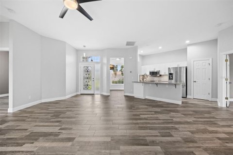 Villa ou maison à vendre à North Fort Myers, Floride: 3 chambres, 134.89 m2 № 2389338 - photo 8