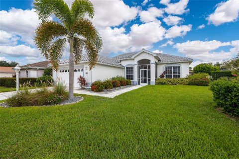 Villa ou maison à vendre à North Fort Myers, Floride: 3 chambres, 134.89 m2 № 2389338 - photo 2