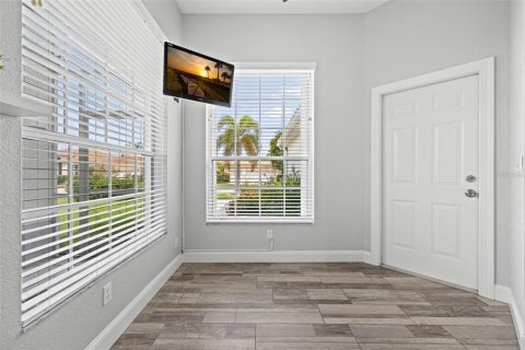 Villa ou maison à vendre à North Fort Myers, Floride: 3 chambres, 134.89 m2 № 2389338 - photo 16