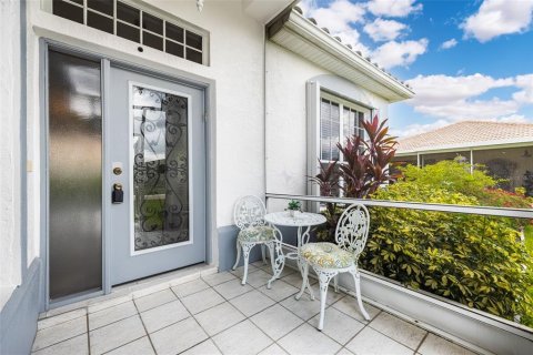 Villa ou maison à vendre à North Fort Myers, Floride: 3 chambres, 134.89 m2 № 2389338 - photo 4