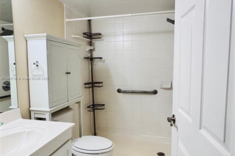 Купить кондоминиум в Хомстед, Флорида 2 спальни, 76.37м2, № 1880228 - фото 13