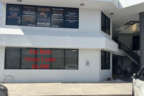 Oficina en alquiler en Coral Springs, Florida № 1222375 - foto 1