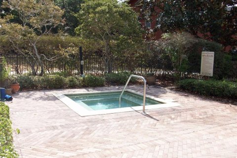 Condo in Lake Mary, Florida, 3 bedrooms № 2105110 - photo 19