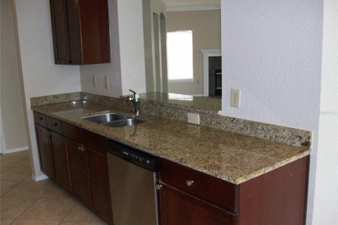 Condo in Lake Mary, Florida, 3 bedrooms № 2105110 - photo 6