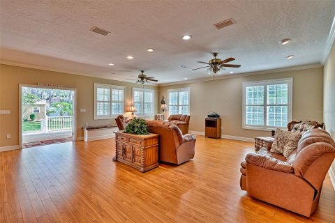 House in Cross City, Florida 3 bedrooms, 245.54 sq.m. № 1895128 - photo 2