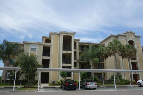 Condominio en alquiler en Bradenton, Florida, 2 dormitorios, 107.4 m2 № 1649496 - foto 1