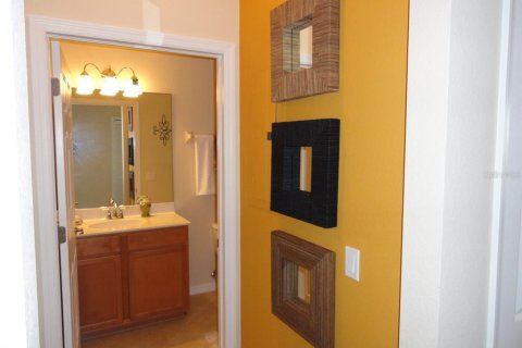 Condominio en alquiler en Bradenton, Florida, 2 dormitorios, 107.4 m2 № 1649496 - foto 9