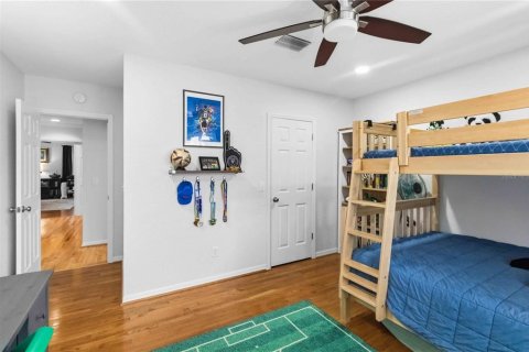 Townhouse in Tampa, Florida 4 bedrooms, 257.15 sq.m. № 2219527 - photo 29